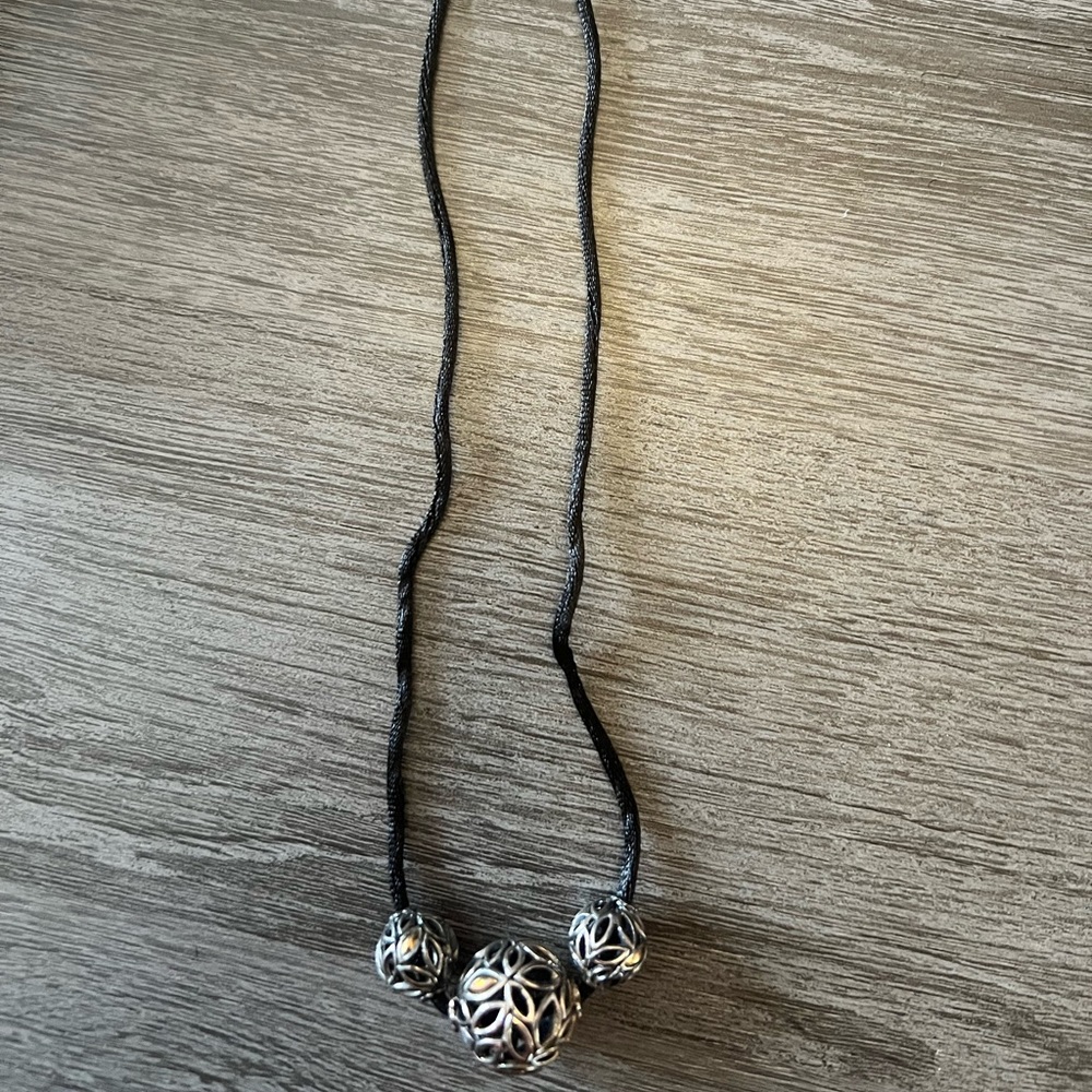 John hardy 3 bead necklace